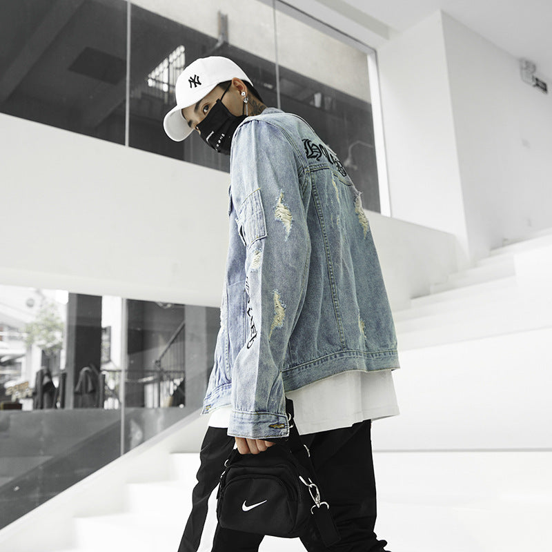 Loose-embroidered jeans