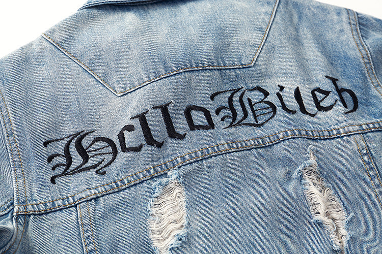 Loose-embroidered jeans