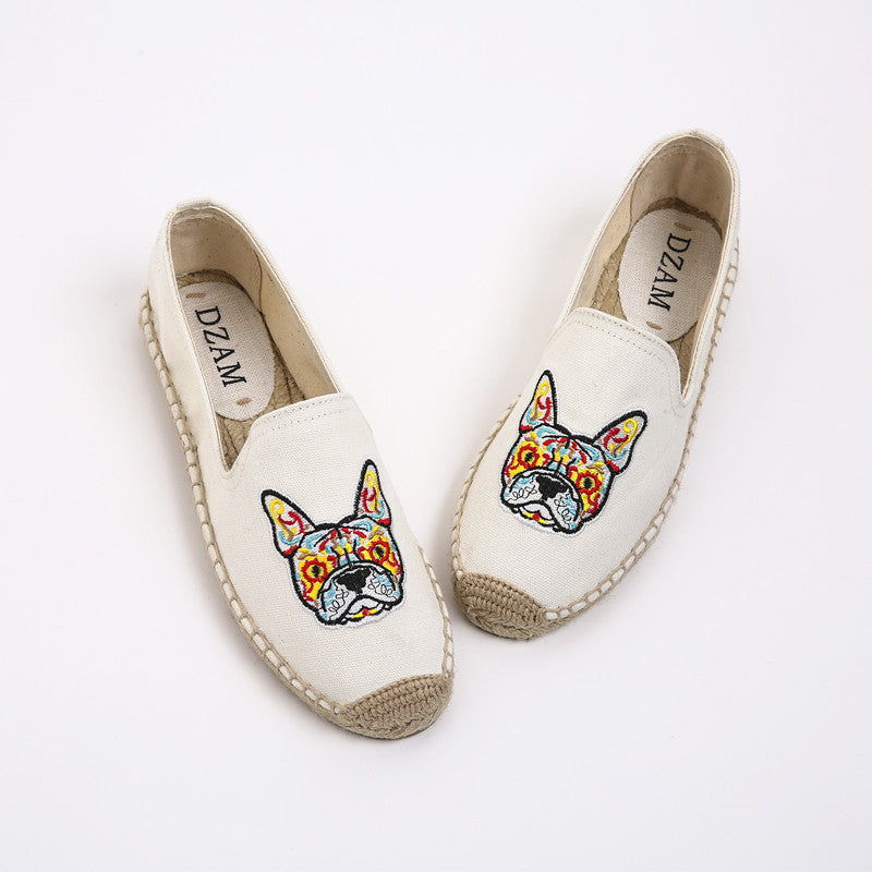 Embroidered fisherman shoes