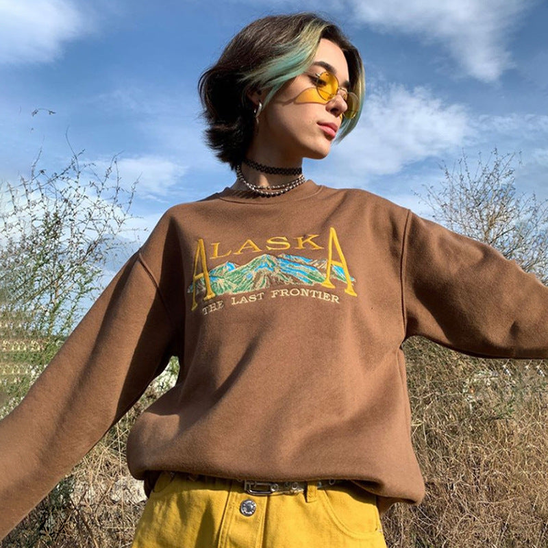 Versatile embroidered hoodie