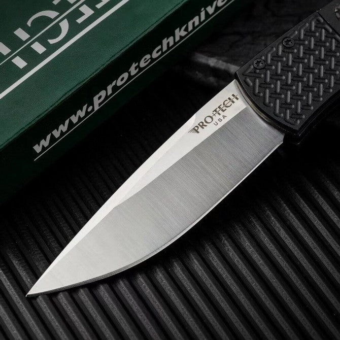 High-hardness Camping, Portable, Self-defense Folding Tactical Knife