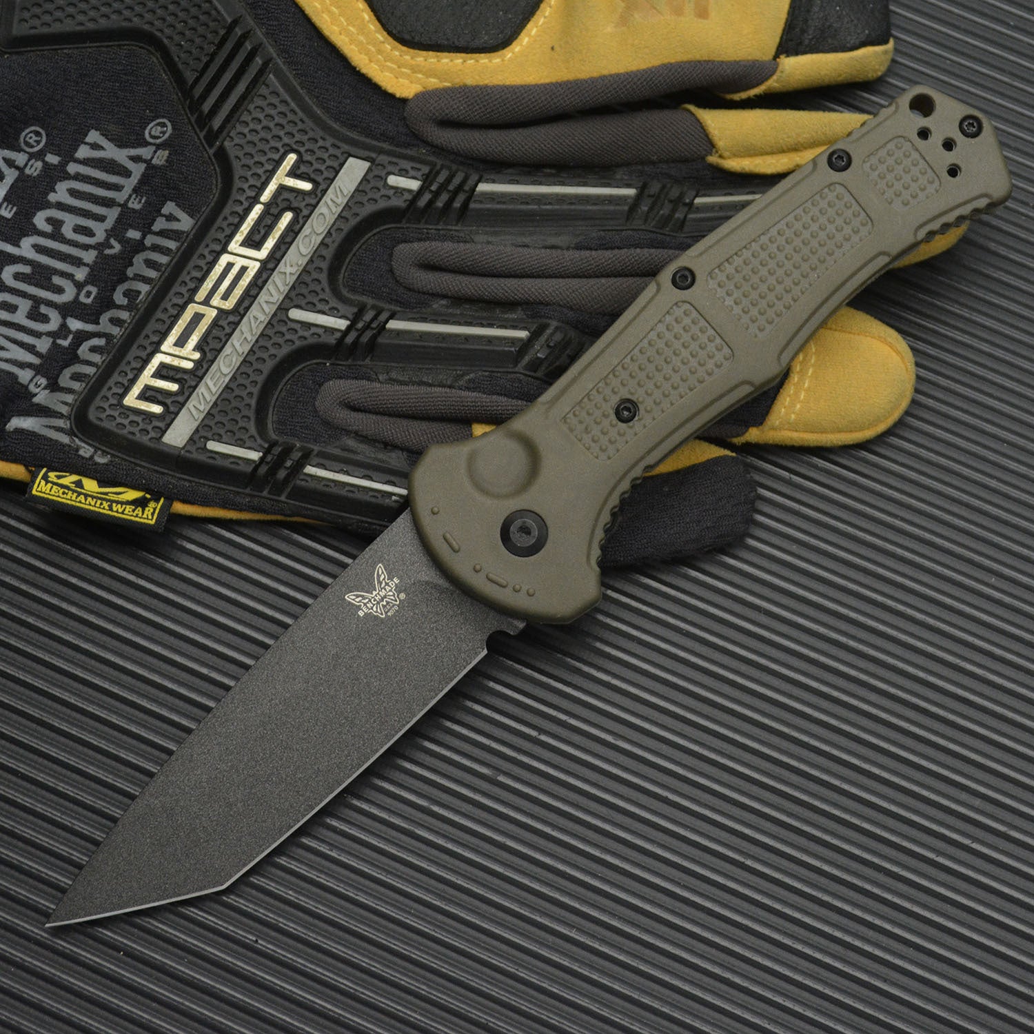 9070 Folding D2 Steel High Hardness A Folding Knife