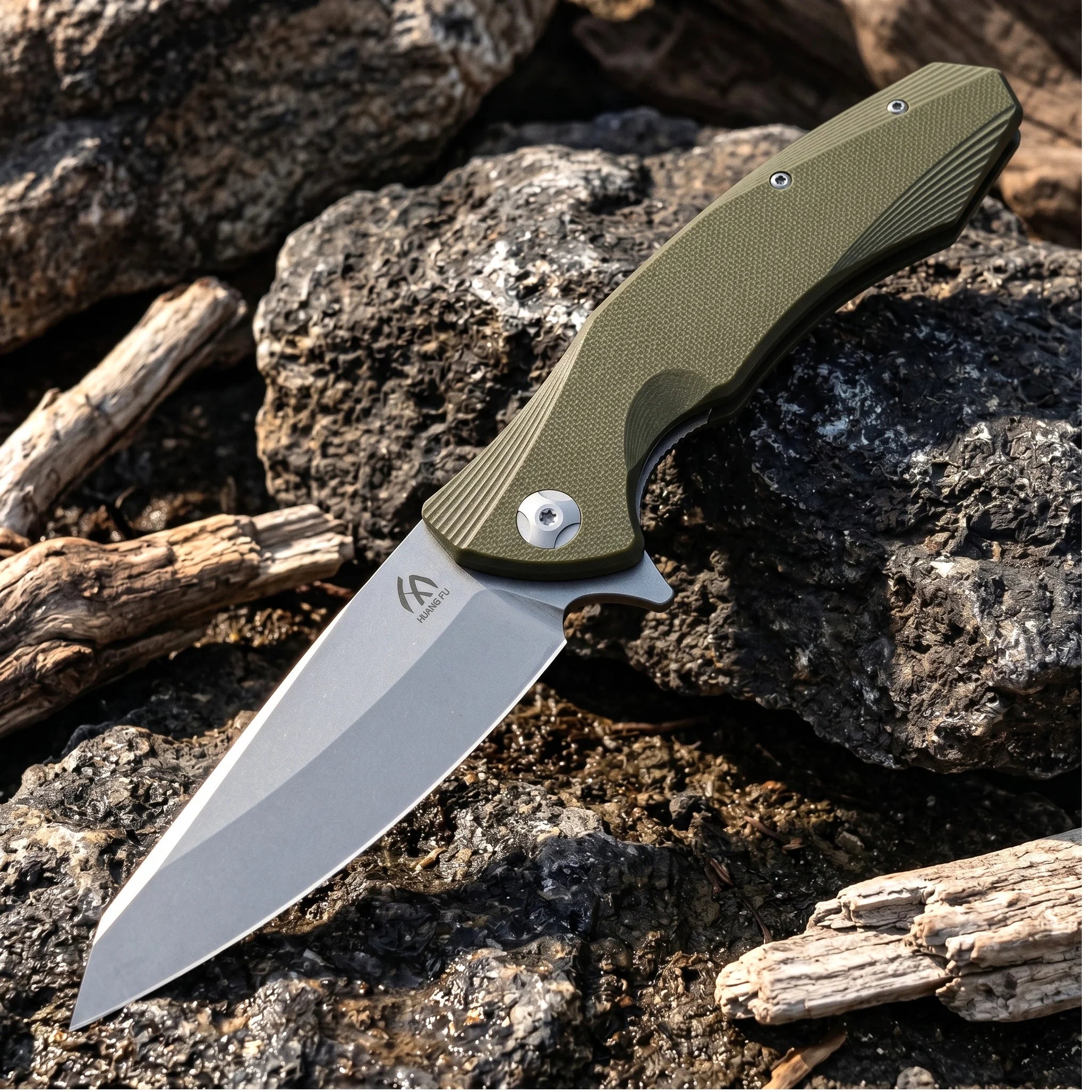 High quality folding knife, multifunctional tool, suitable for outdoor knives in various environments, men's gift