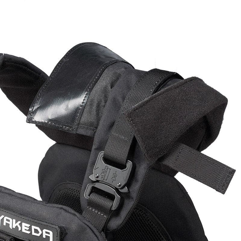military tactical plate carrier vest with cummerbund pouches