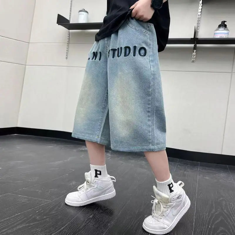 Teens Boys Letter Embroidered Mid- Denim Shorts 2025 New Child Summer Three-dimensional Cut Loose Fifth Pants Kids Casual Shorts