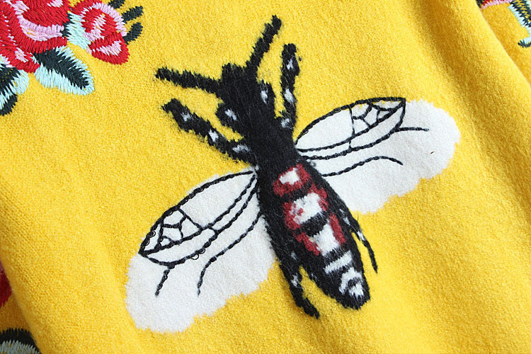 Women's Fashion Embroidered Bee Flower Sweater