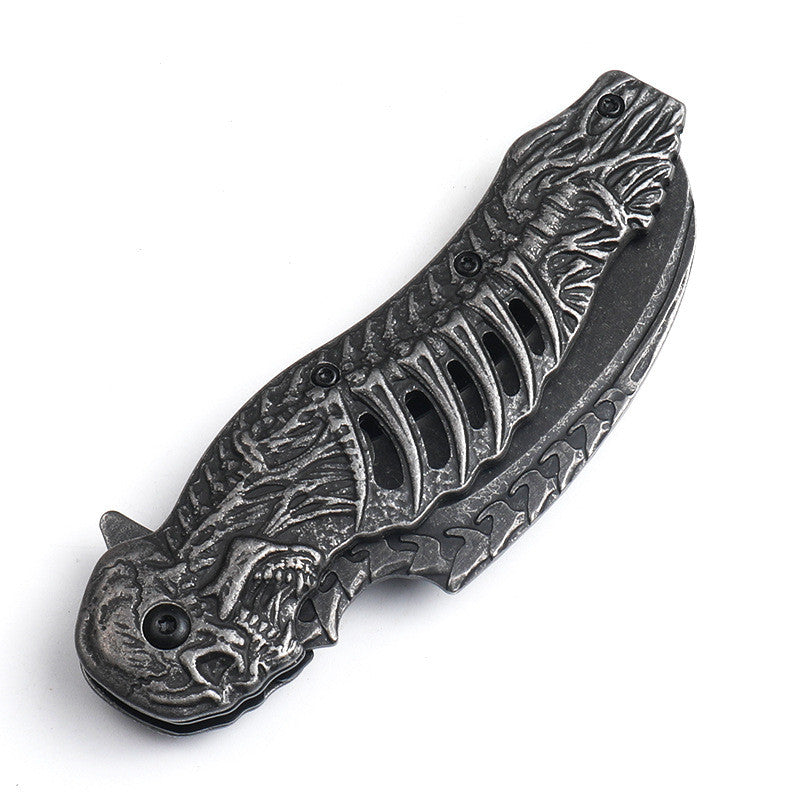New Exquisite Embossed Folding Knife