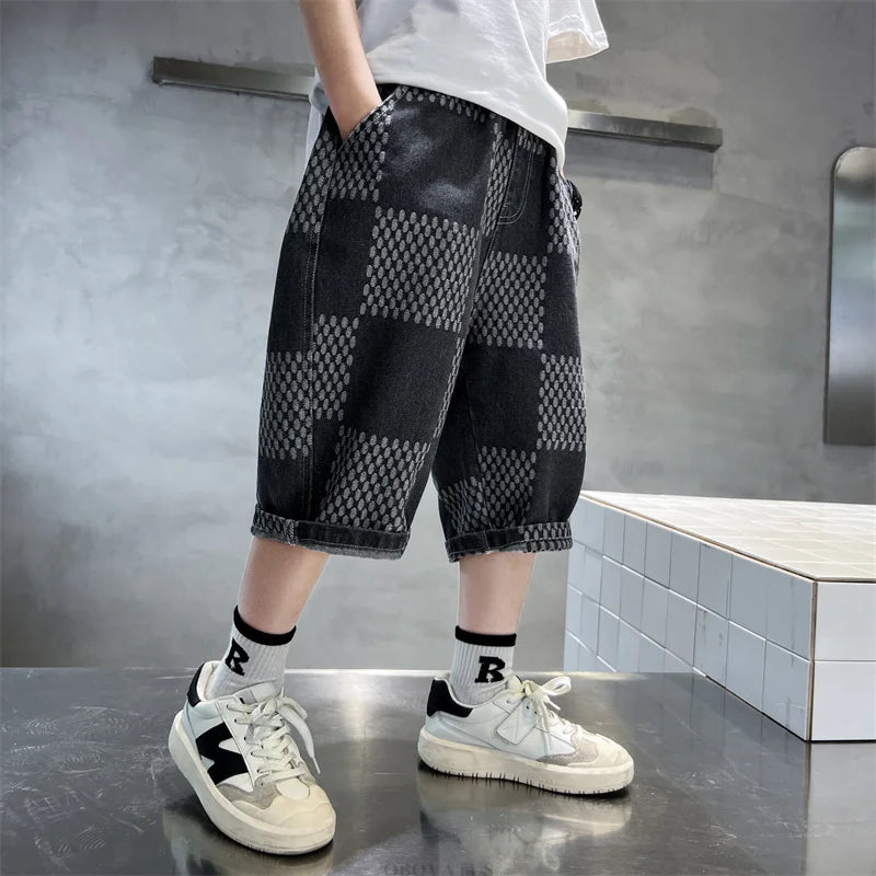 New 2025 Tween Boy Plaid Denim Shorts for Summer Kids Vintage Capris Denim Pants Teens Child Black Blue Color Knee Length Jeans