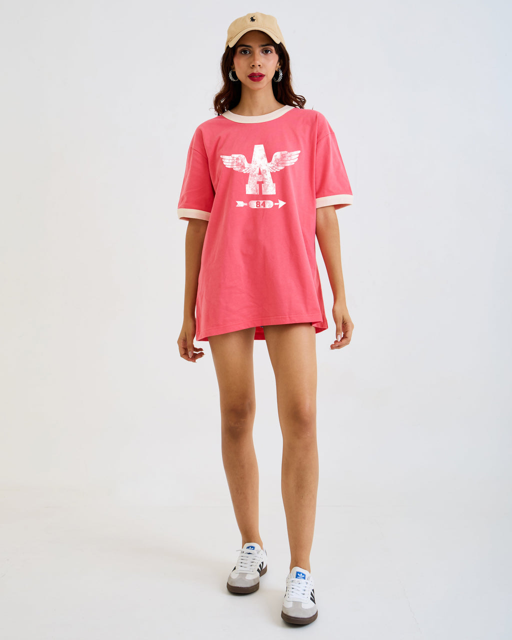 Vintage Unisex Oversized T-Shirt – Wings Graphic – Retro Ringer Style – Pink/Off-White